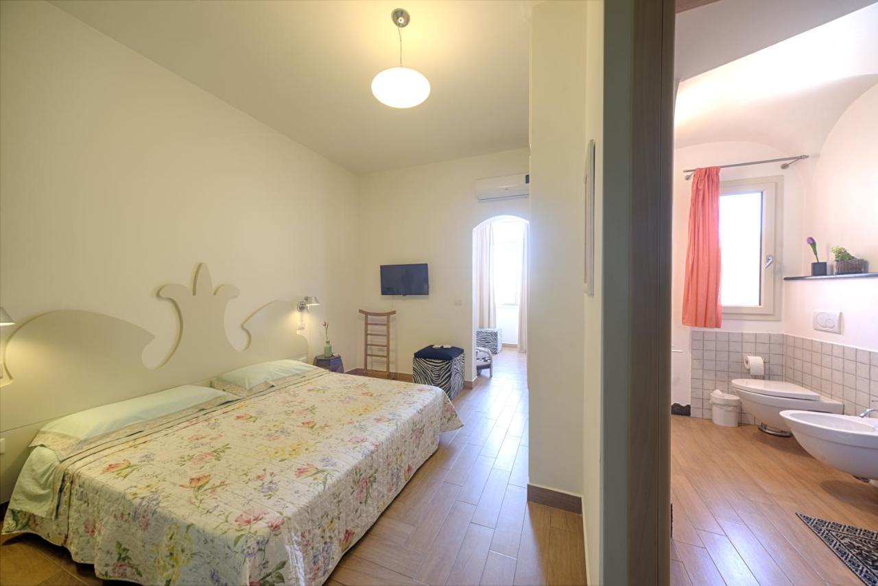 B&B Ebo' Όλμπια Εξωτερικό φωτογραφία